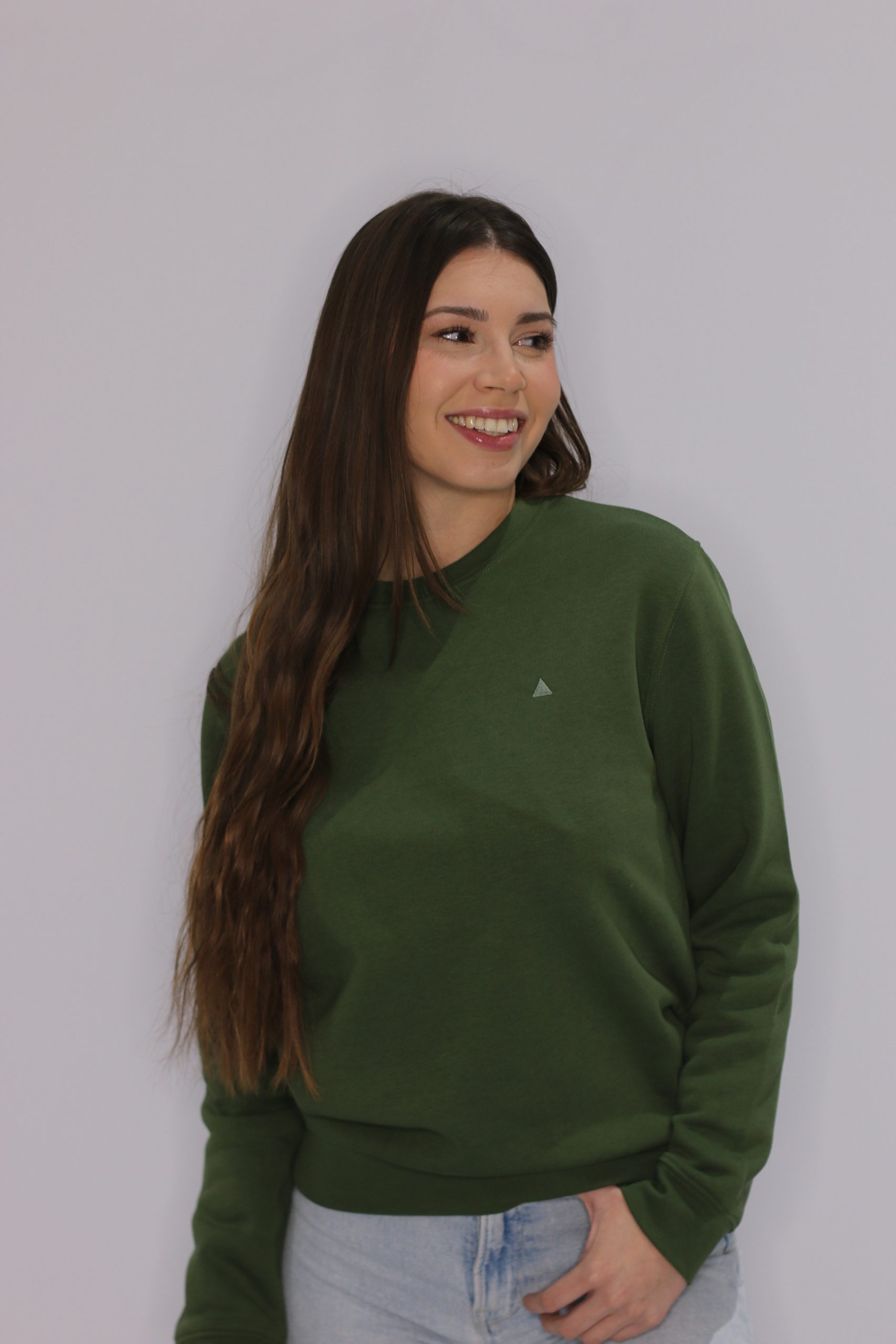SUDADERA BÁSICA VERDE CAQUI TRIÁNGULO - Imagen 3