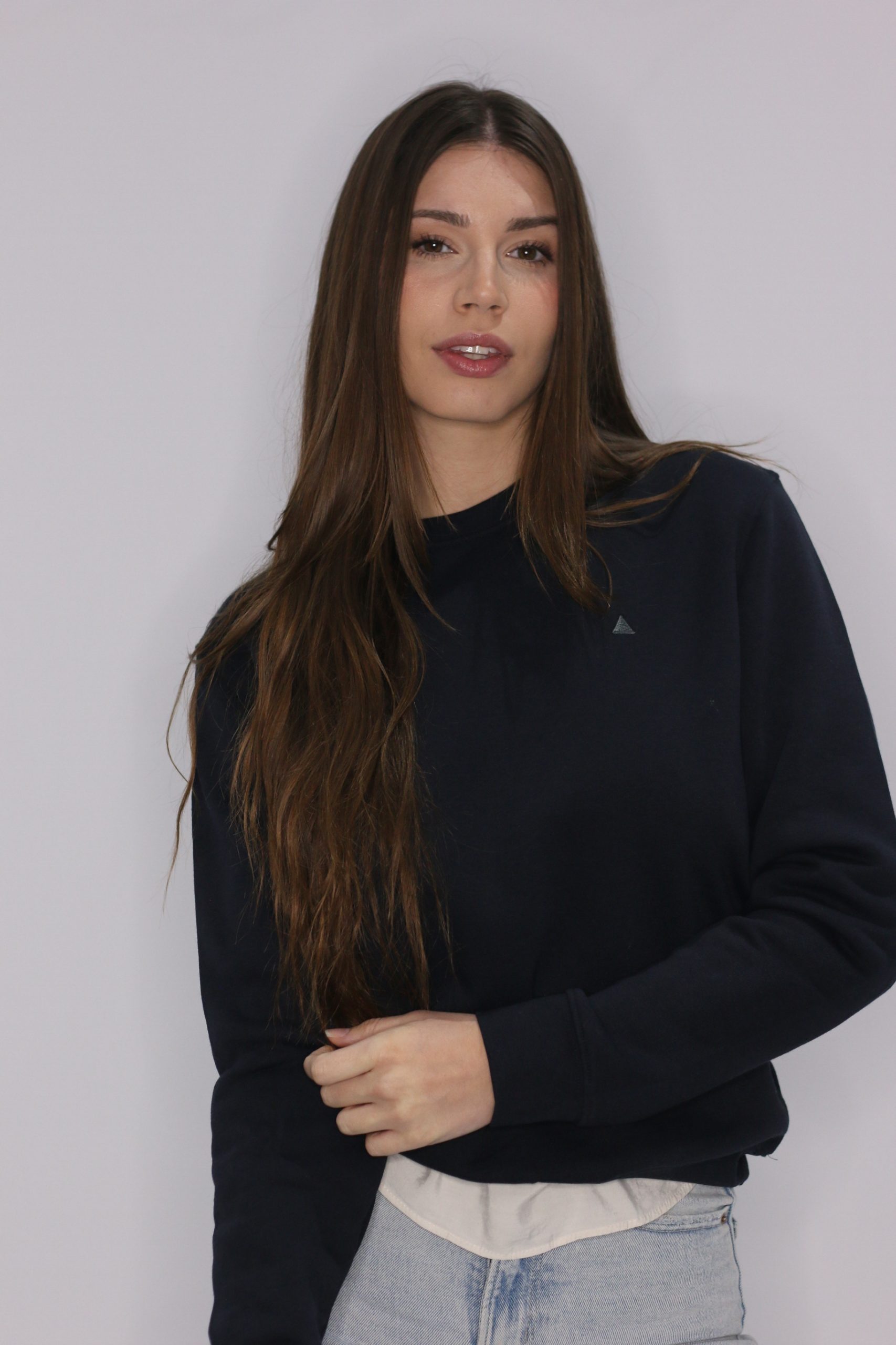 SUDADERA BÁSICA AZUL MARINO TRIÁNGULO