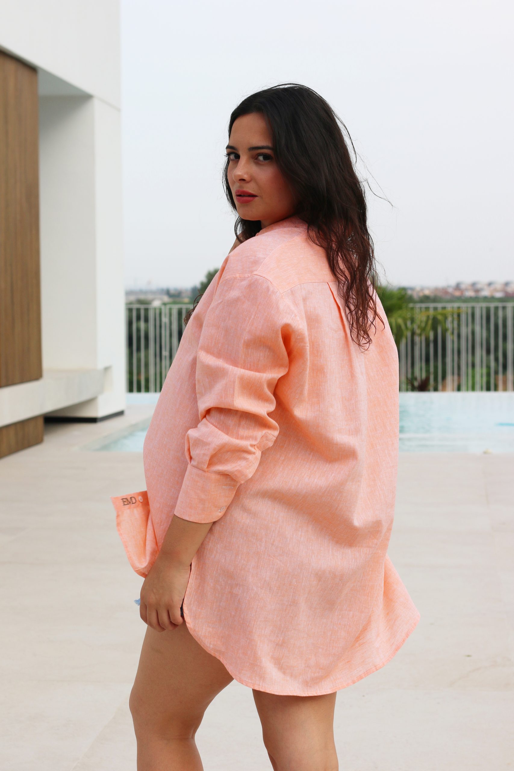 CAMISA OVERSIZE LINO NARANJA TRIÁNGULO - Imagen 4