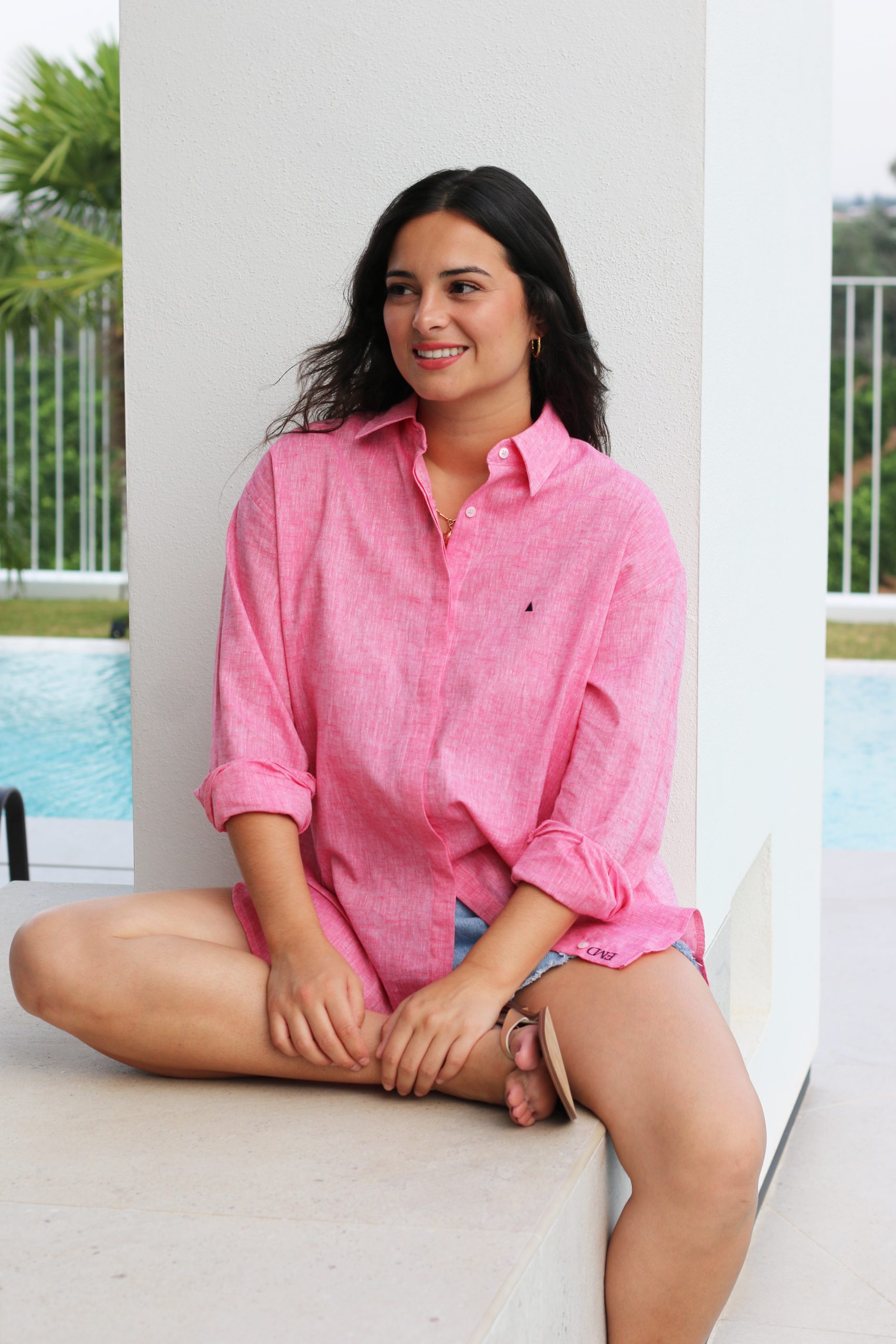CAMISA OVERSIZE LINO FRESA TRIÁNGULO