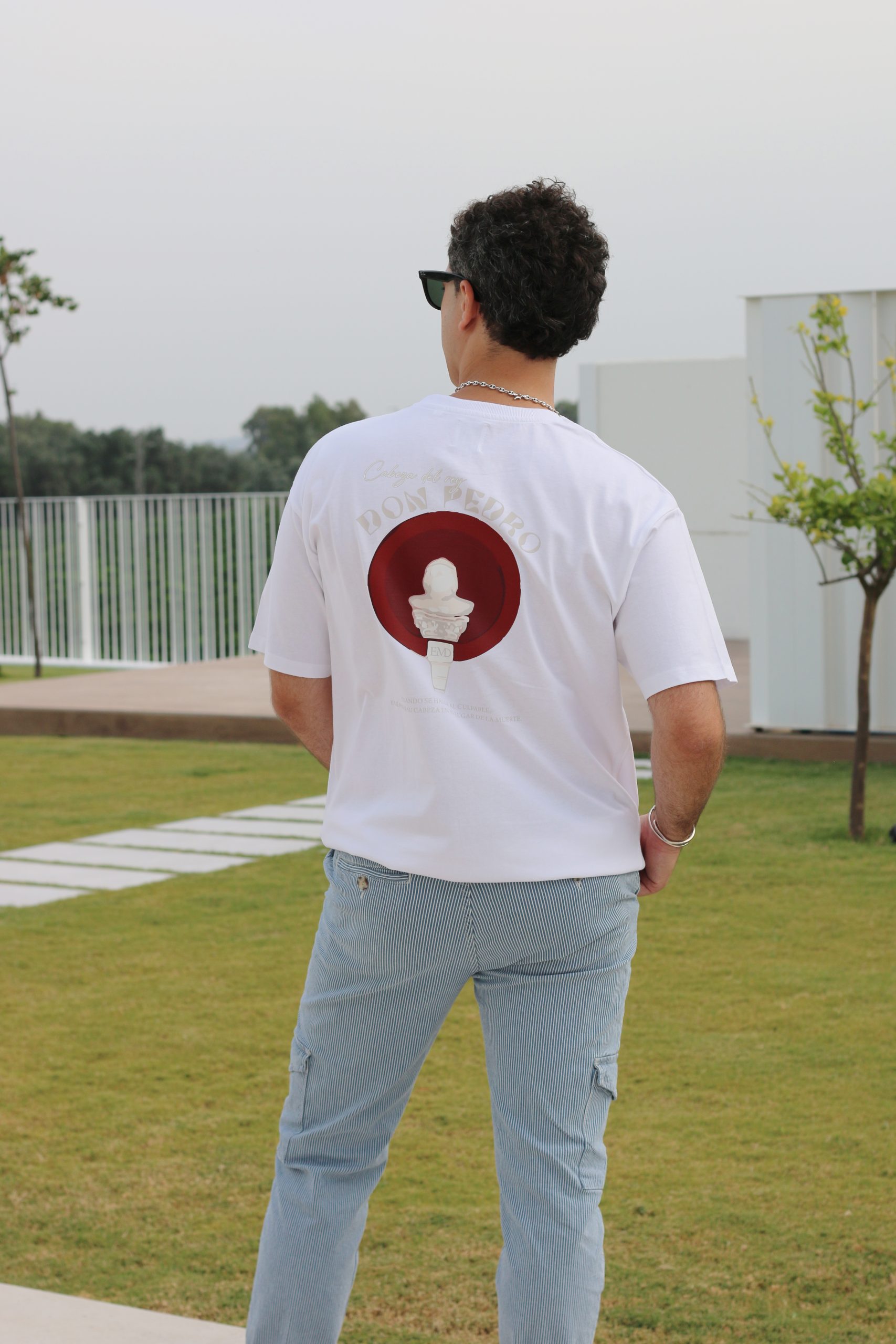 CAMISETA OVERSIZE BLANCA DON PEDRO