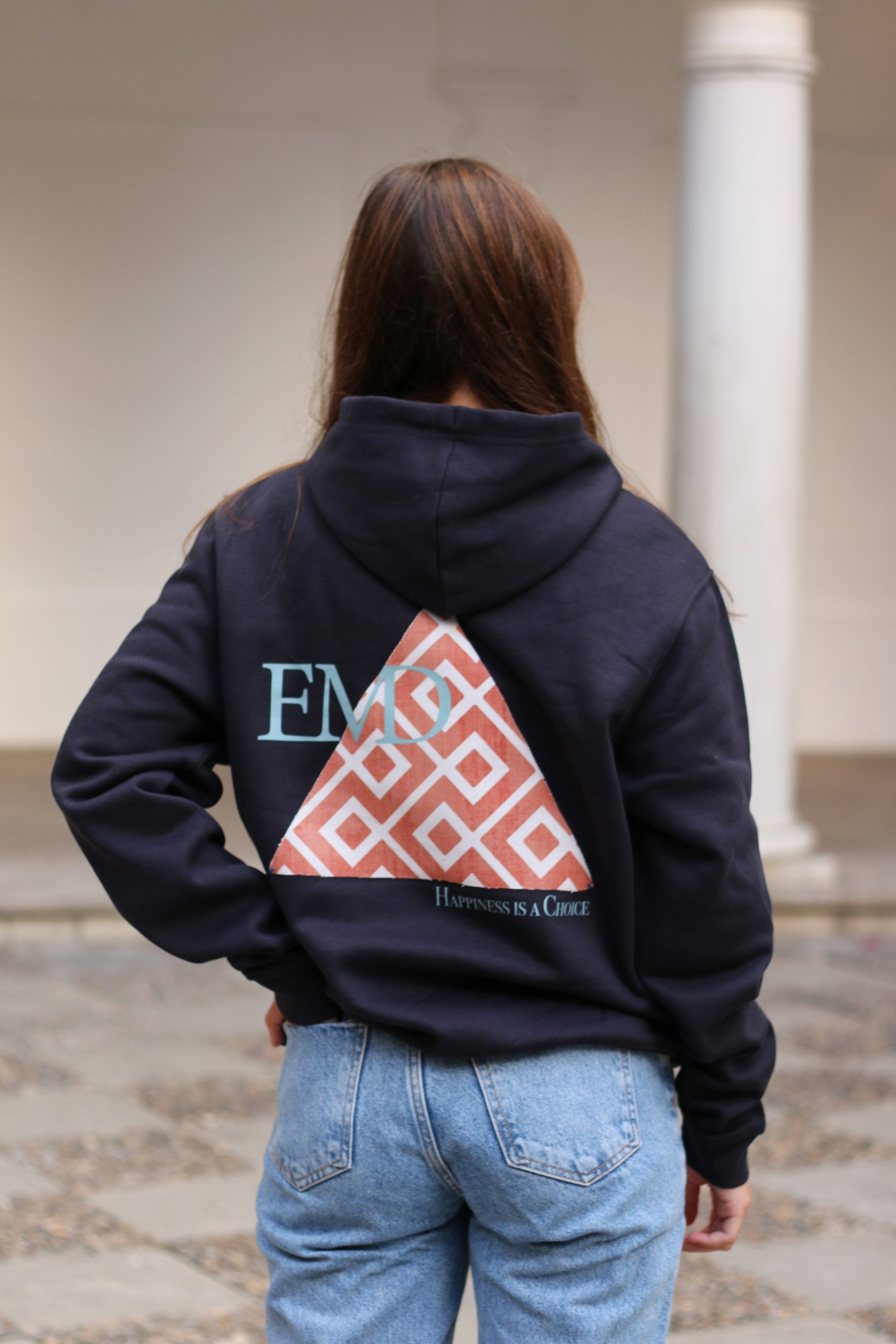 SUDADERA TRIÁNGULO CON CAPUCHA AZUL MARINO - Imagen 7