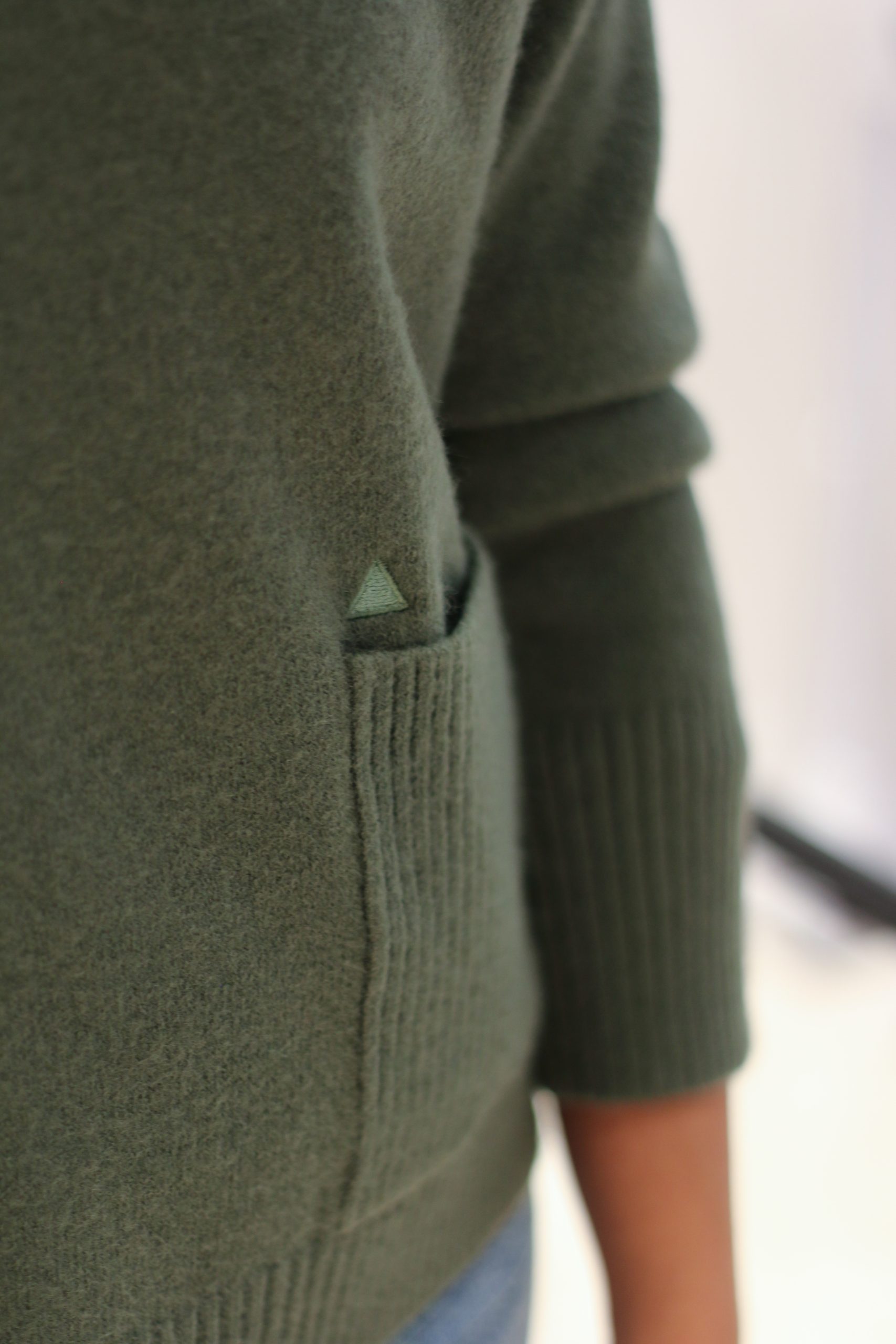 JERSEY PUNTO CUELLO VERDE - Imagen 3